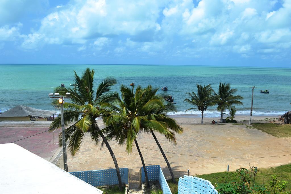 Jacuma'S Lodge Hotel Exterior photo